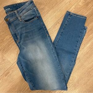 Old Navy Skinny Jeans - Like New!